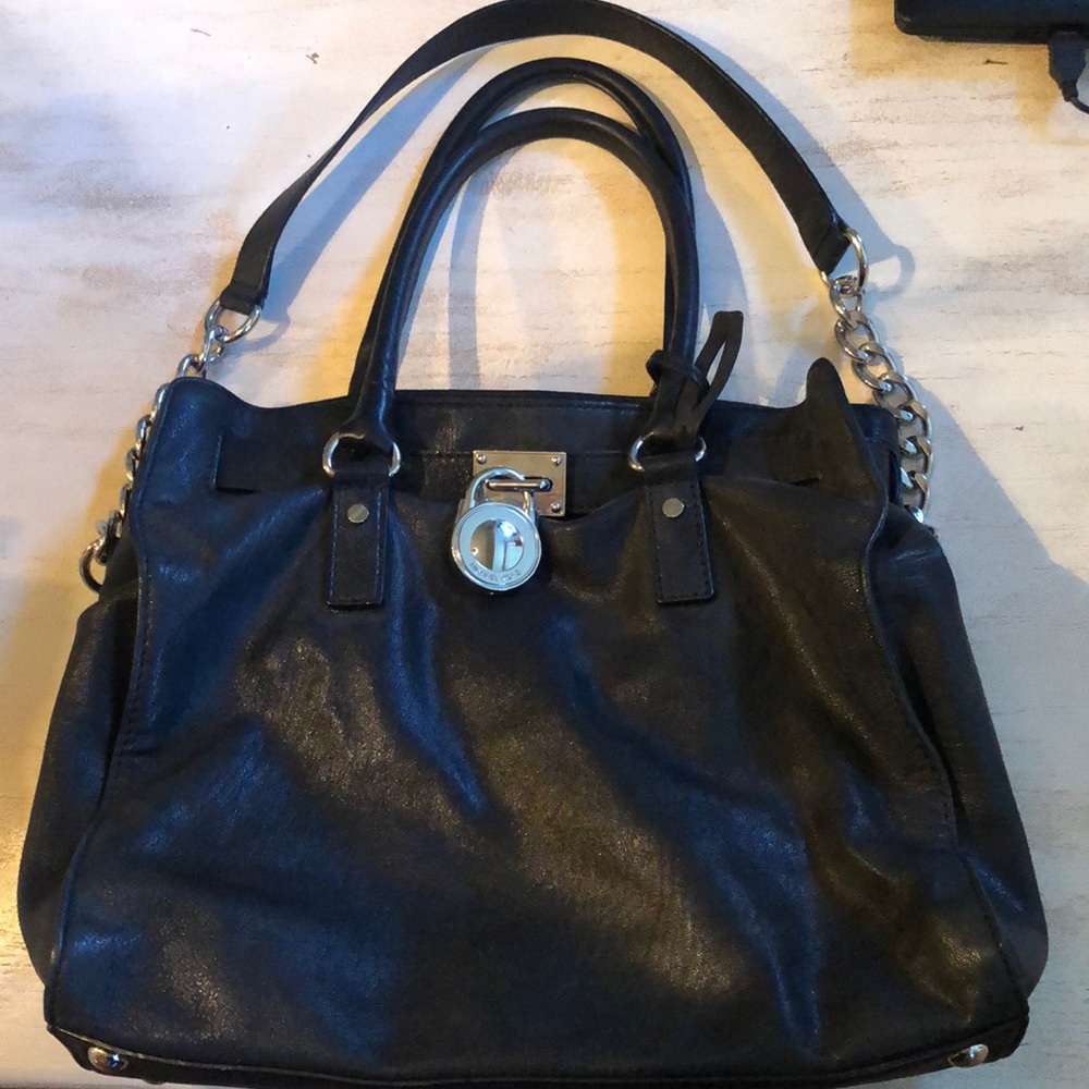Michael Kors Black leather purse